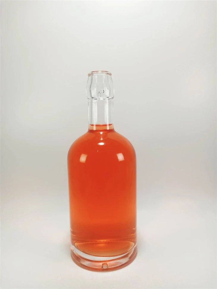 Wholesale 700ml Thick Bottom Vodka/Whisky/Liquor /Spirits Glass Bottle